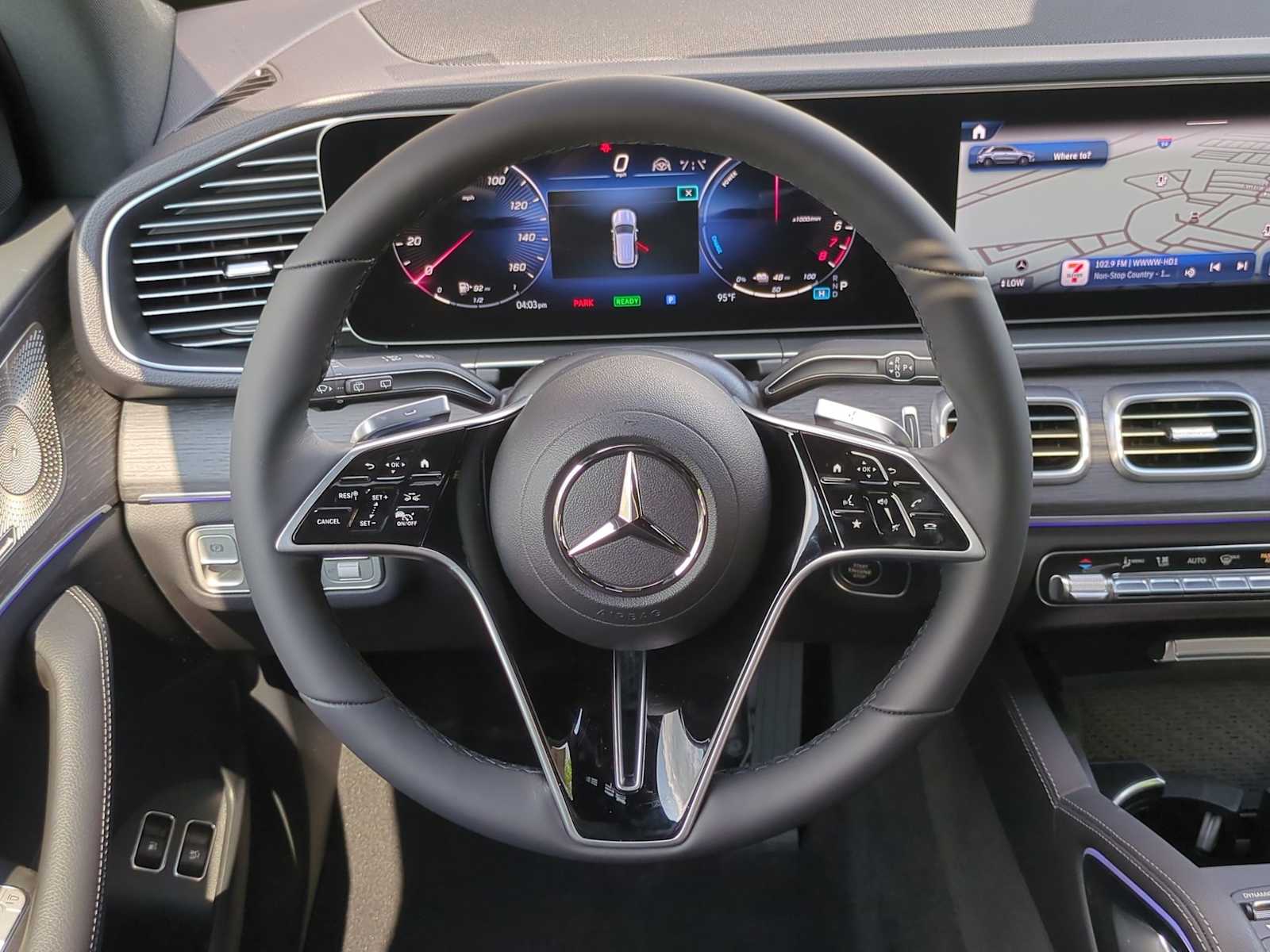 Thumbnail: 2025 Mercedes-Benz GLE - 25