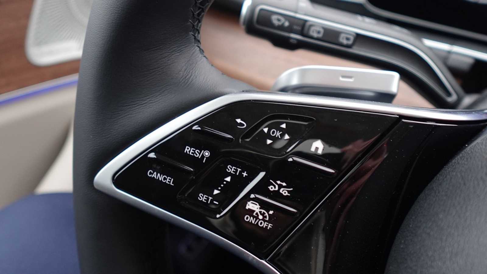 Thumbnail: 2026 Mercedes-Benz GLE - 37