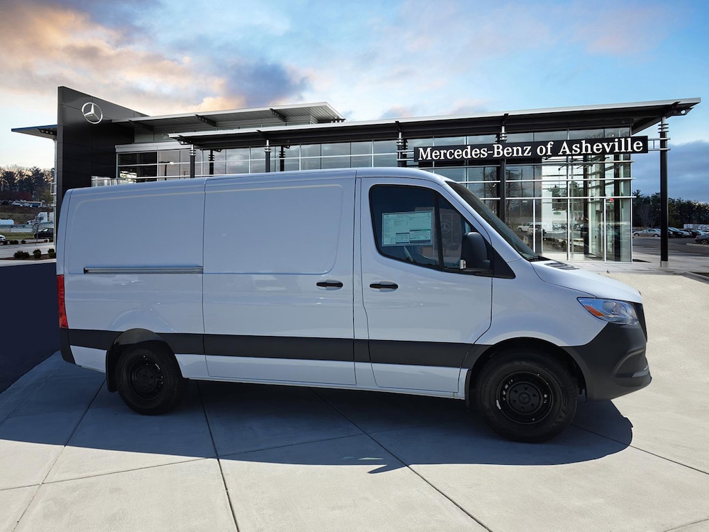 New 2025 Mercedes-Benz Sprinter 2500 Standard Roof 4-Cyl Diesel HO Van Cargo Van
