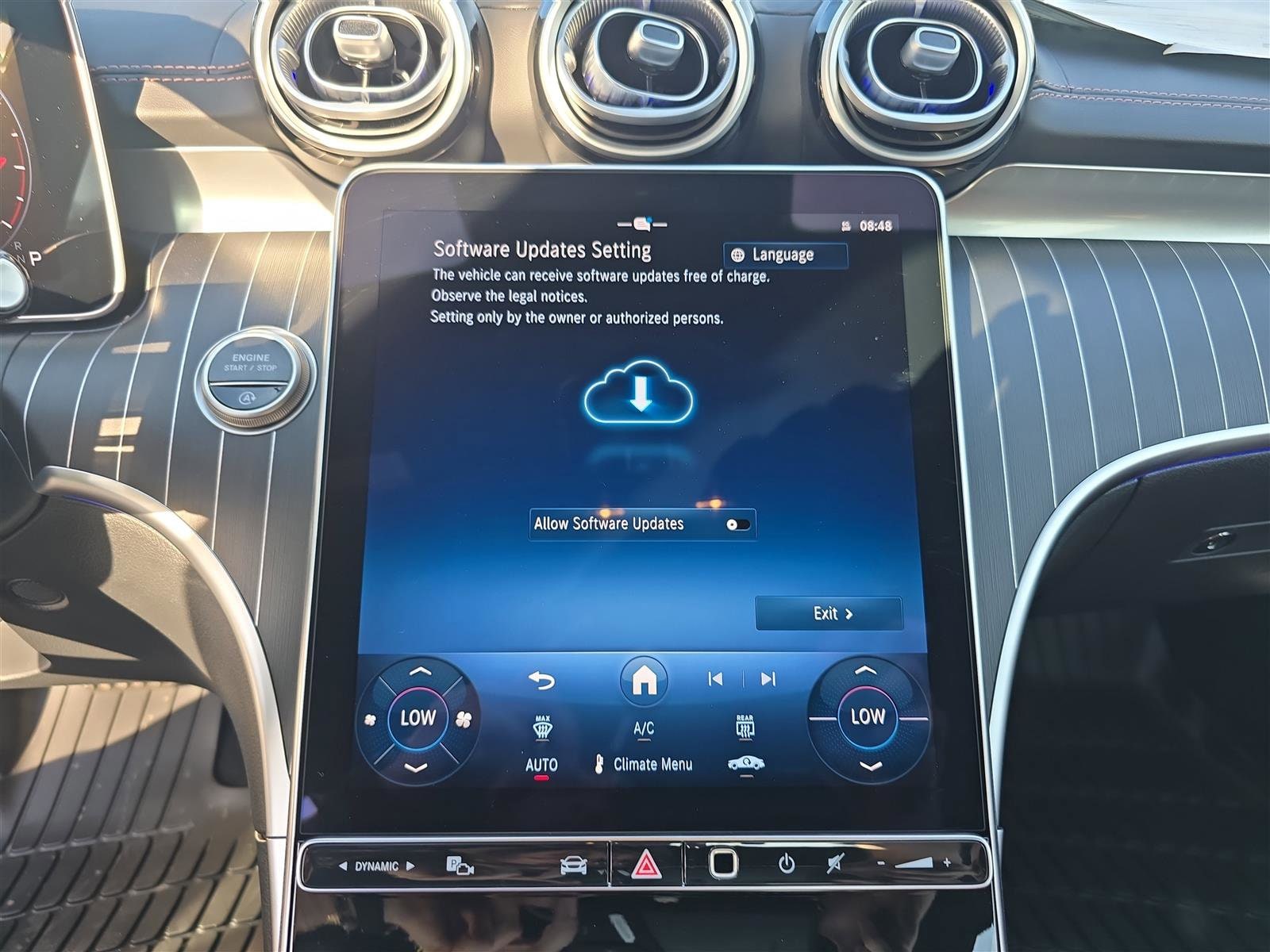 2025 Mercedes-Benz C-Class Sedan C 300 - Photo 29