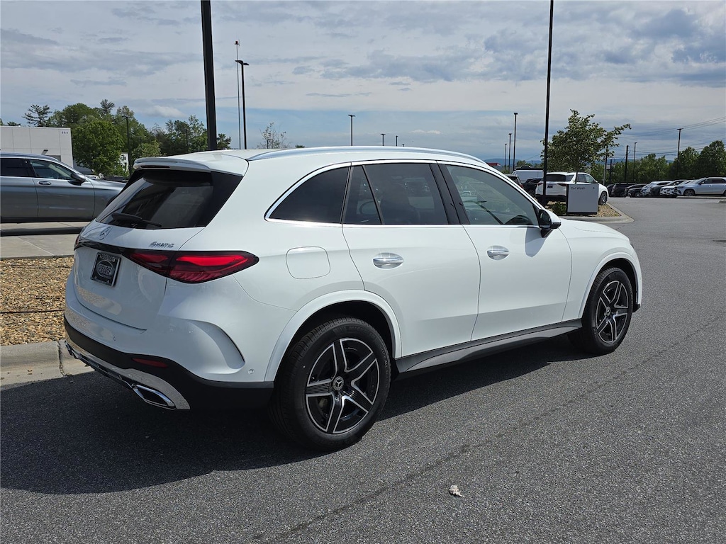 New 2026 Mercedes-Benz GLC 300 4MATIC SUV