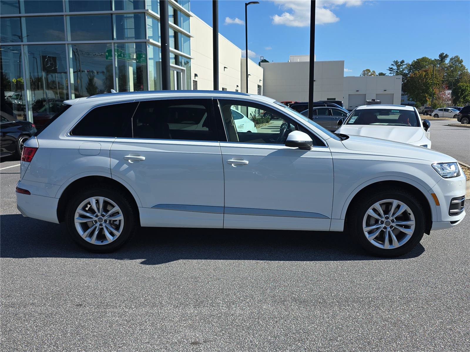 Used 2019 Audi Q7 Premium Plus with VIN WA1LAAF77KD009496 for sale in Fletcher, NC