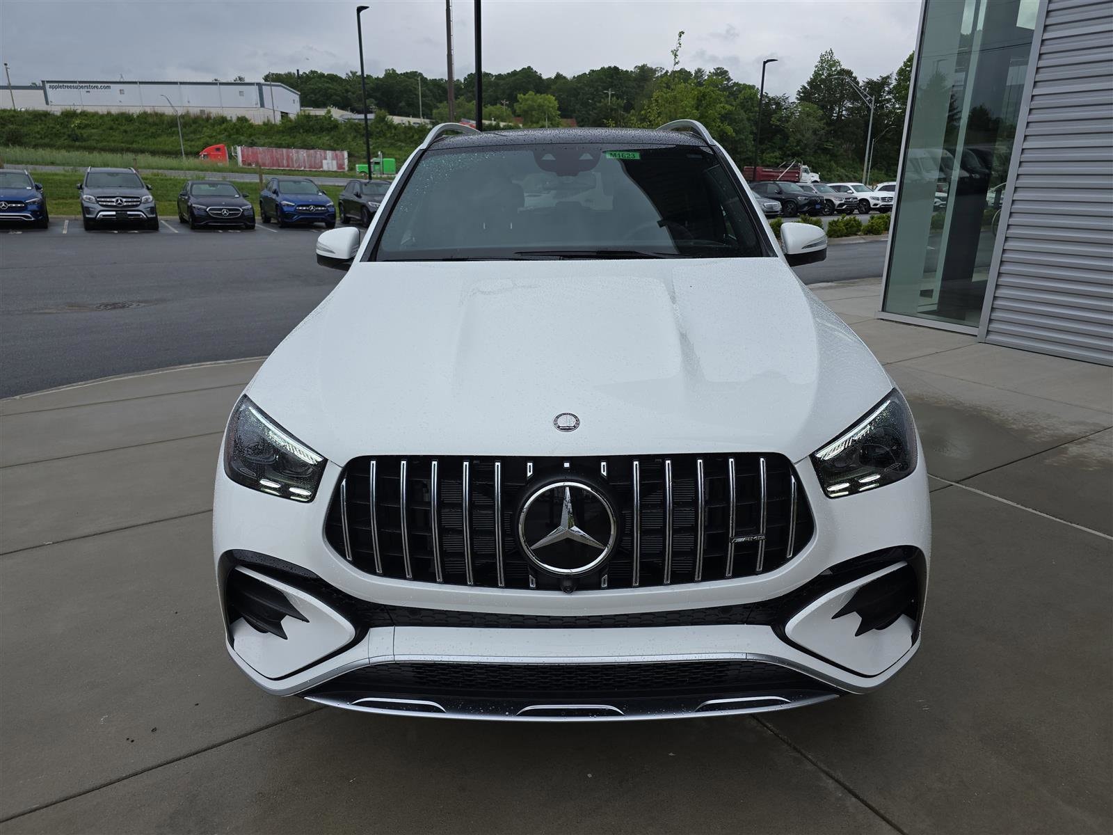 2025 Mercedes-Benz GLE AMG GLE 53 - Photo 10