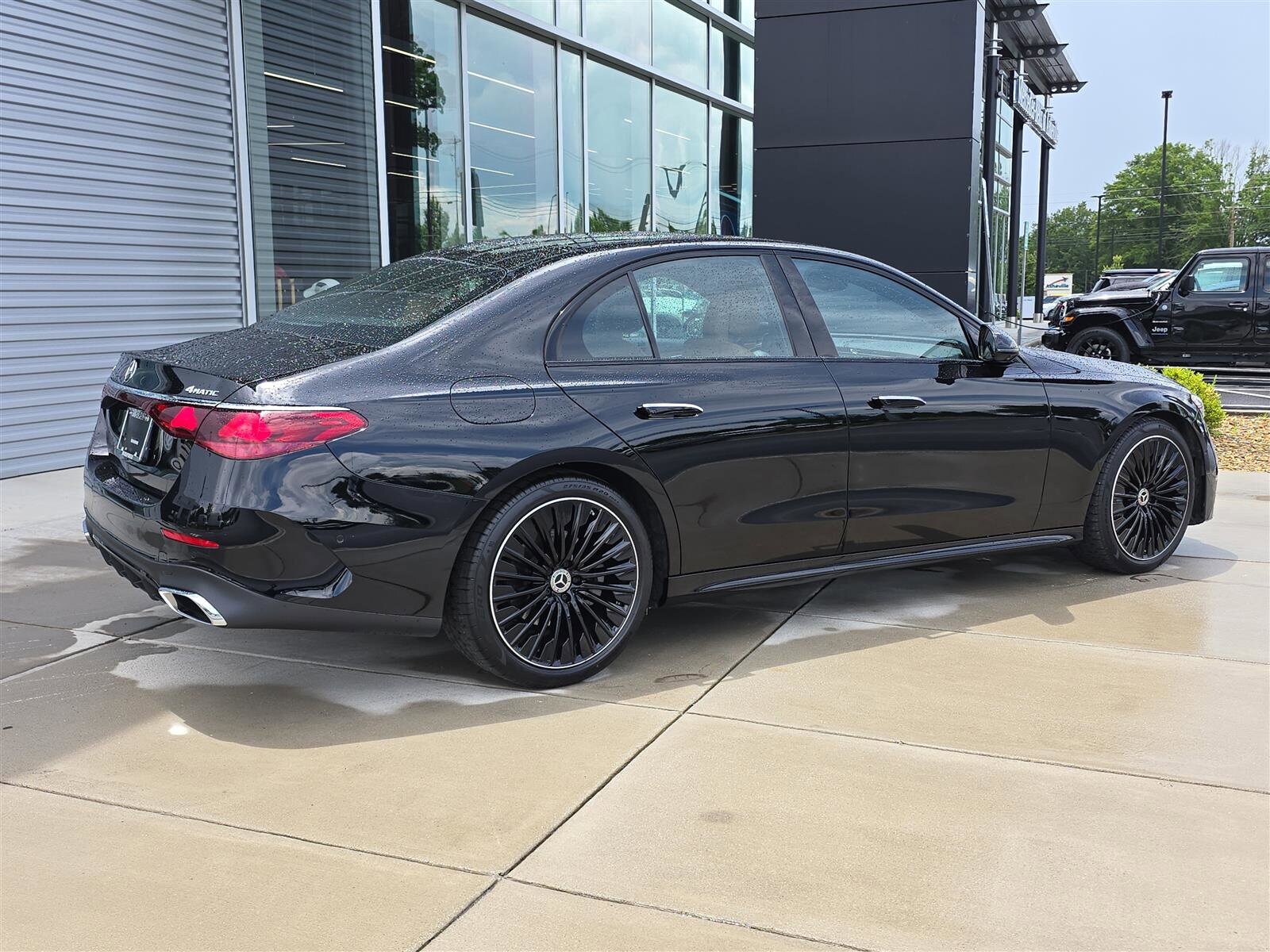 2025 Mercedes Benz E 350 Sedan photo 3