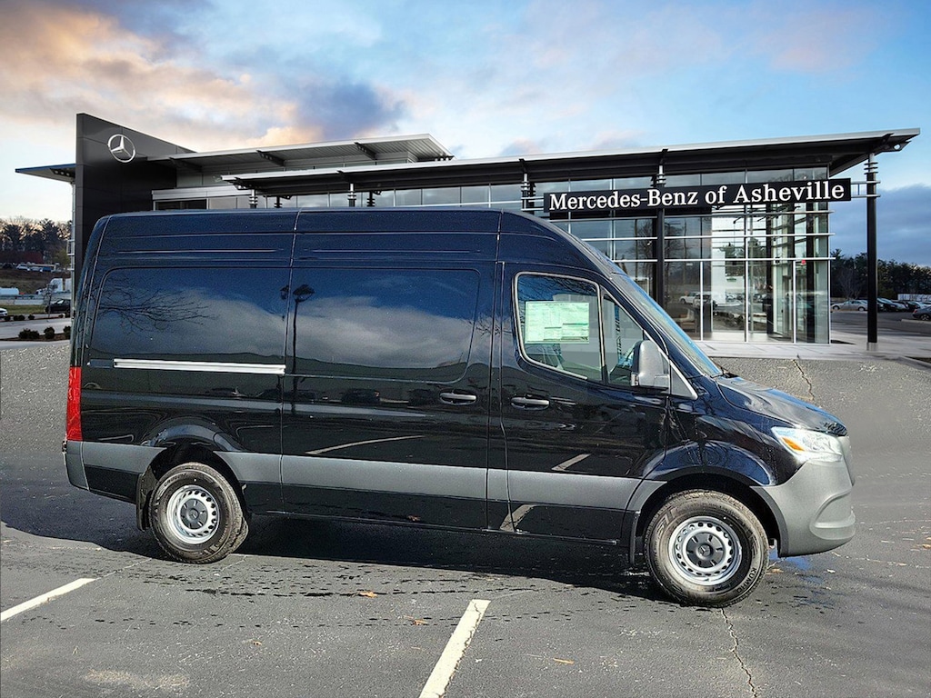 New 2025 Mercedes-Benz Sprinter 2500 Standard Roof 4-Cyl Diesel HO Van Cargo Van
