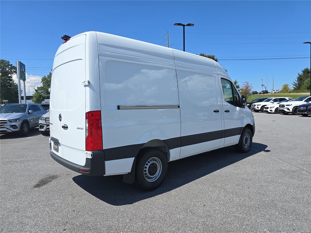 New 2025 Mercedes-Benz Sprinter 2500 Standard Roof 4-Cyl Diesel HO Van Cargo Van