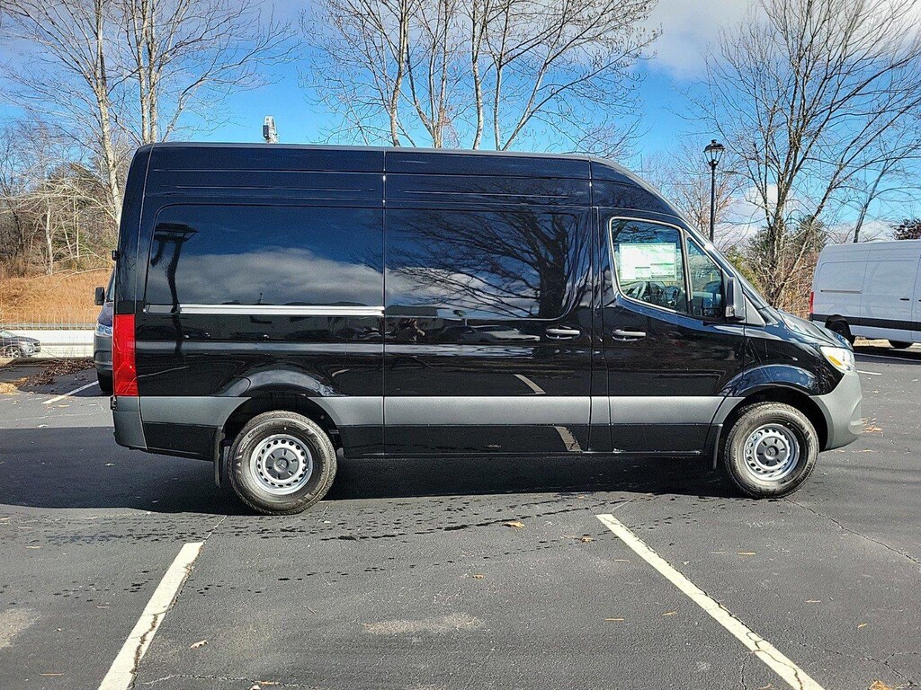 New 2025 Mercedes-Benz Sprinter 2500 Standard Roof 4-Cyl Diesel HO Van Cargo Van