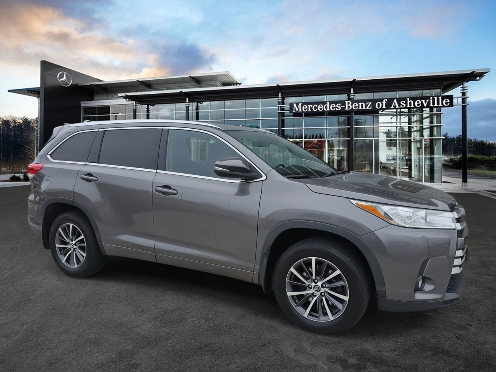 2018 Toyota Highlander XLE's photo
