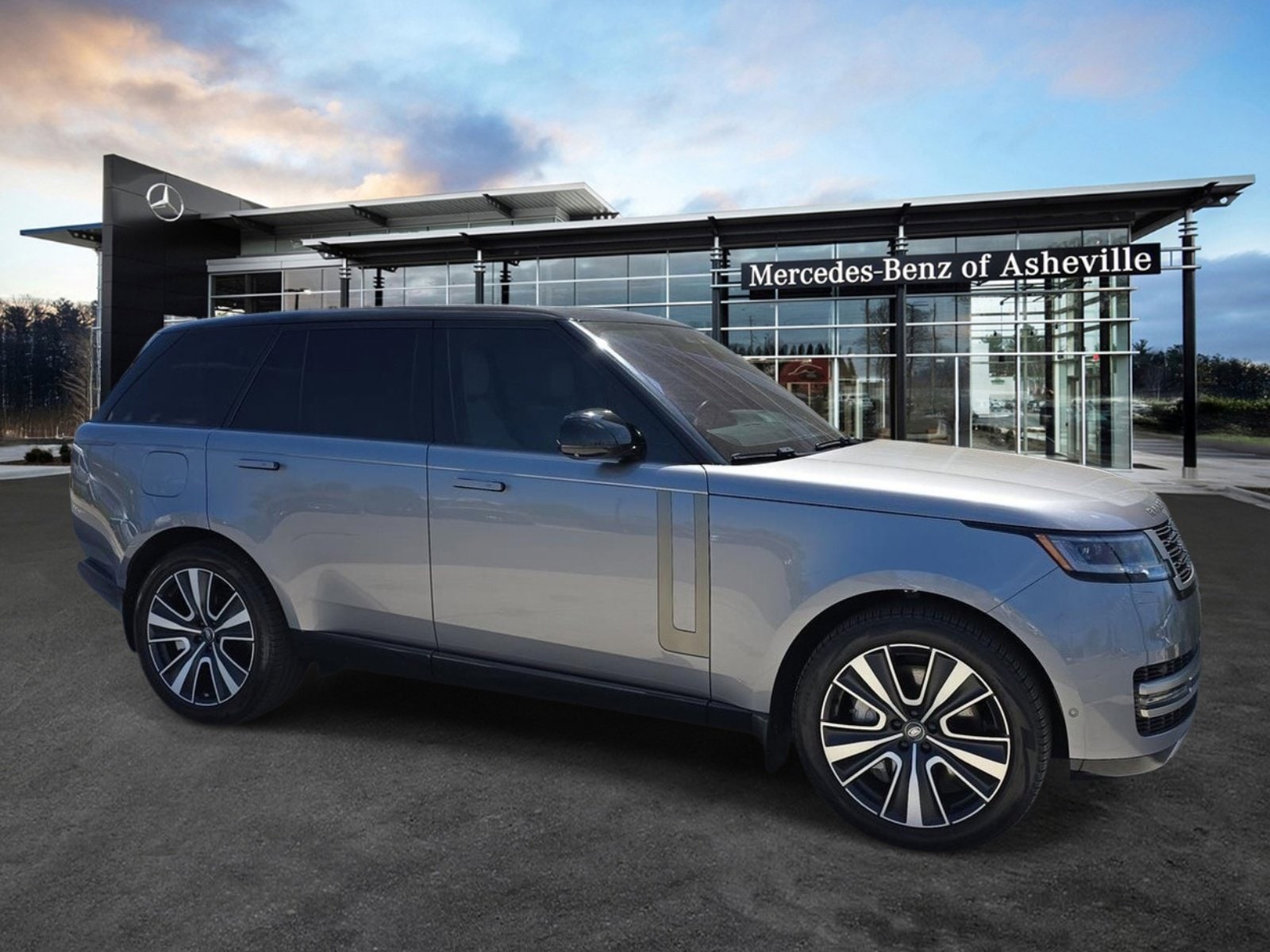 2023 Land Rover Range Rover 4.4 SE SWB's photo