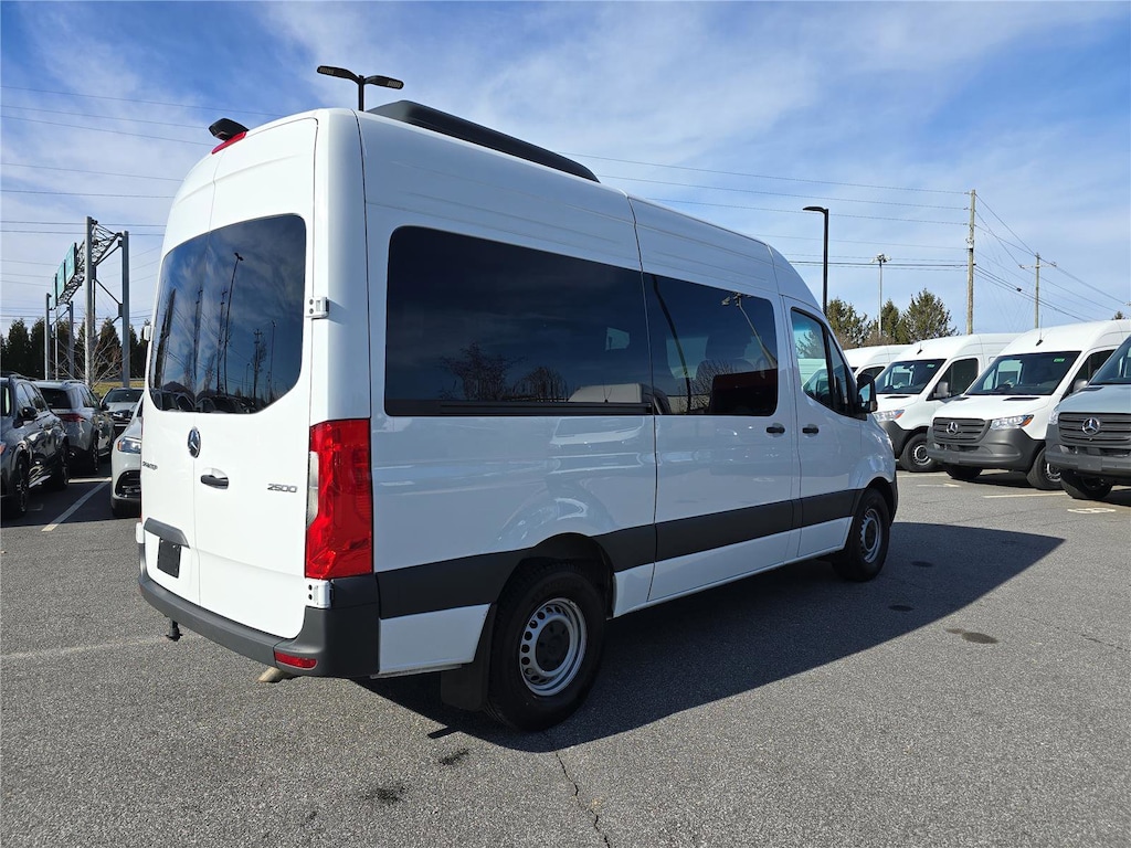 Used 2024 Mercedes-Benz Sprinter 2500 Standard Roof 4-Cyl Diesel 2500 Standard Roof I4 Diesel 144 RWD