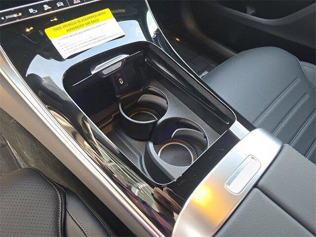 2025 Mercedes-Benz GLC Base - Photo 31