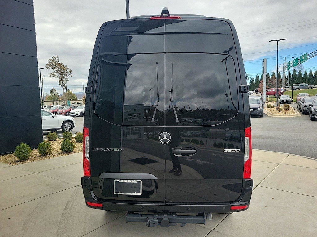 New 2024 Mercedes-Benz Sprinter 2500 Standard Roof 4-Cyl Diesel HO Van