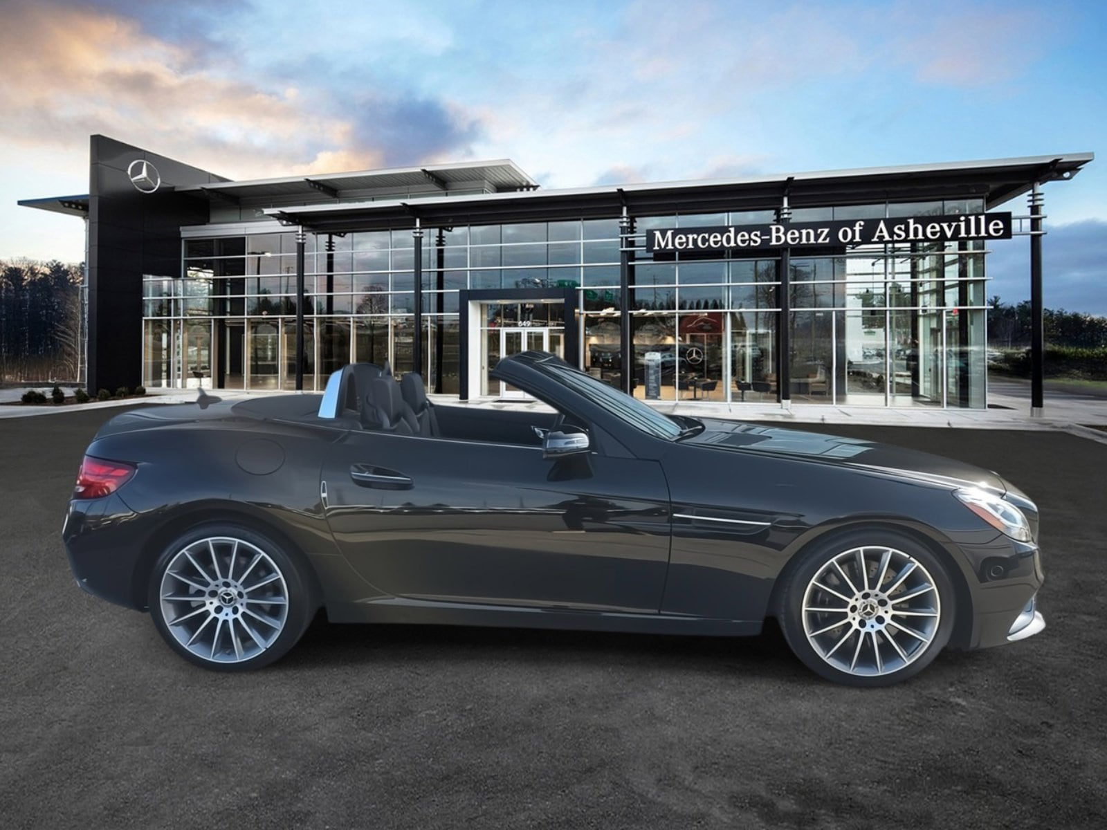 2020 Mercedes-Benz SL Base's photo