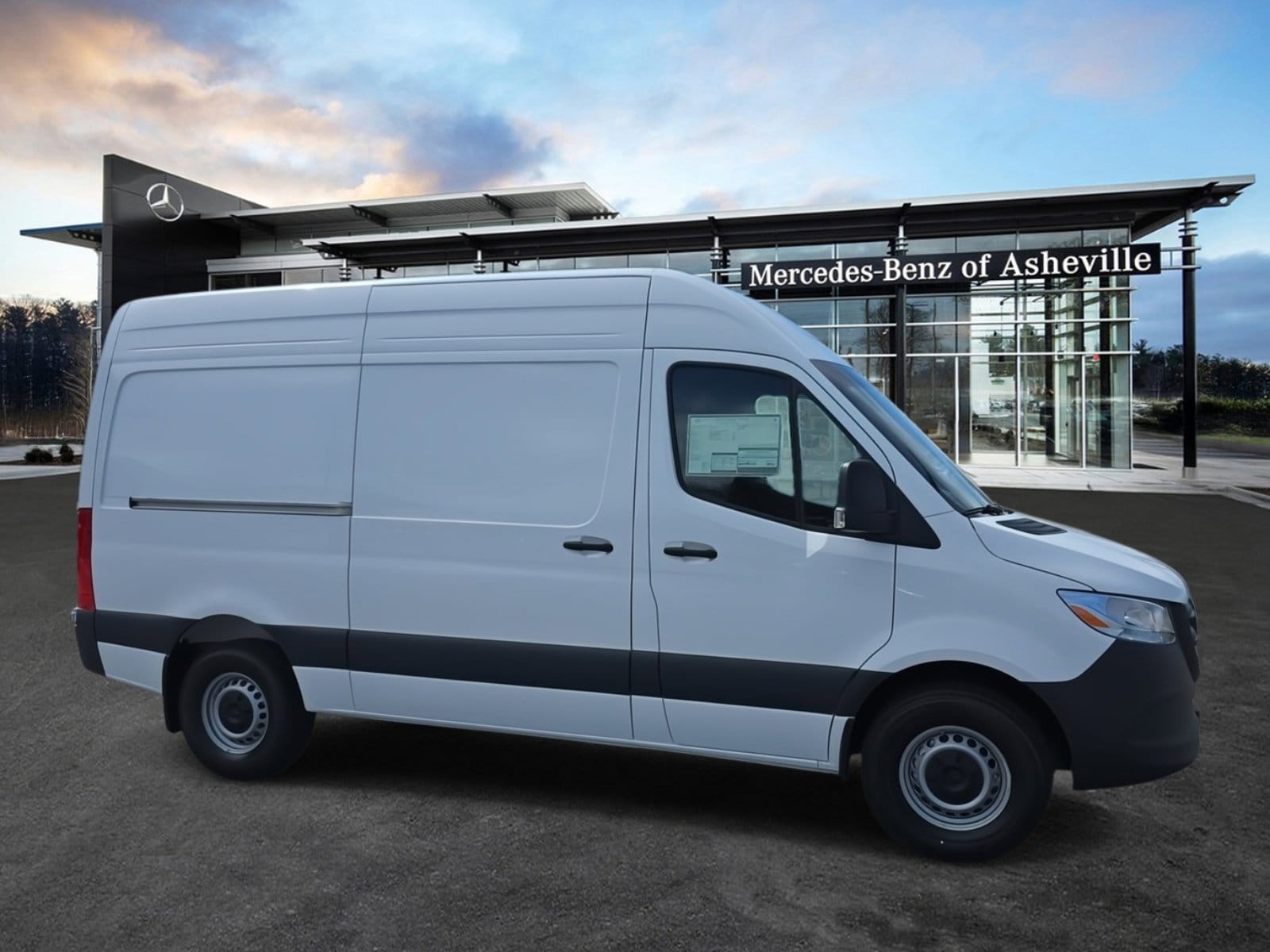 2026 Mercedes-Benz Sprinter 2500 144 WB HO's photo