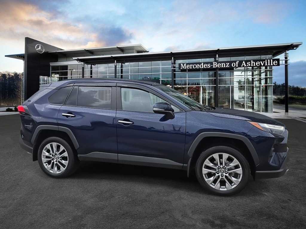 Used 2023 Toyota RAV4 Limited Limited FWD