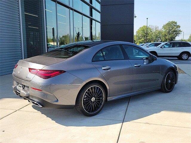 2025 Mercedes Benz CLA 250 4MATIC photo 3