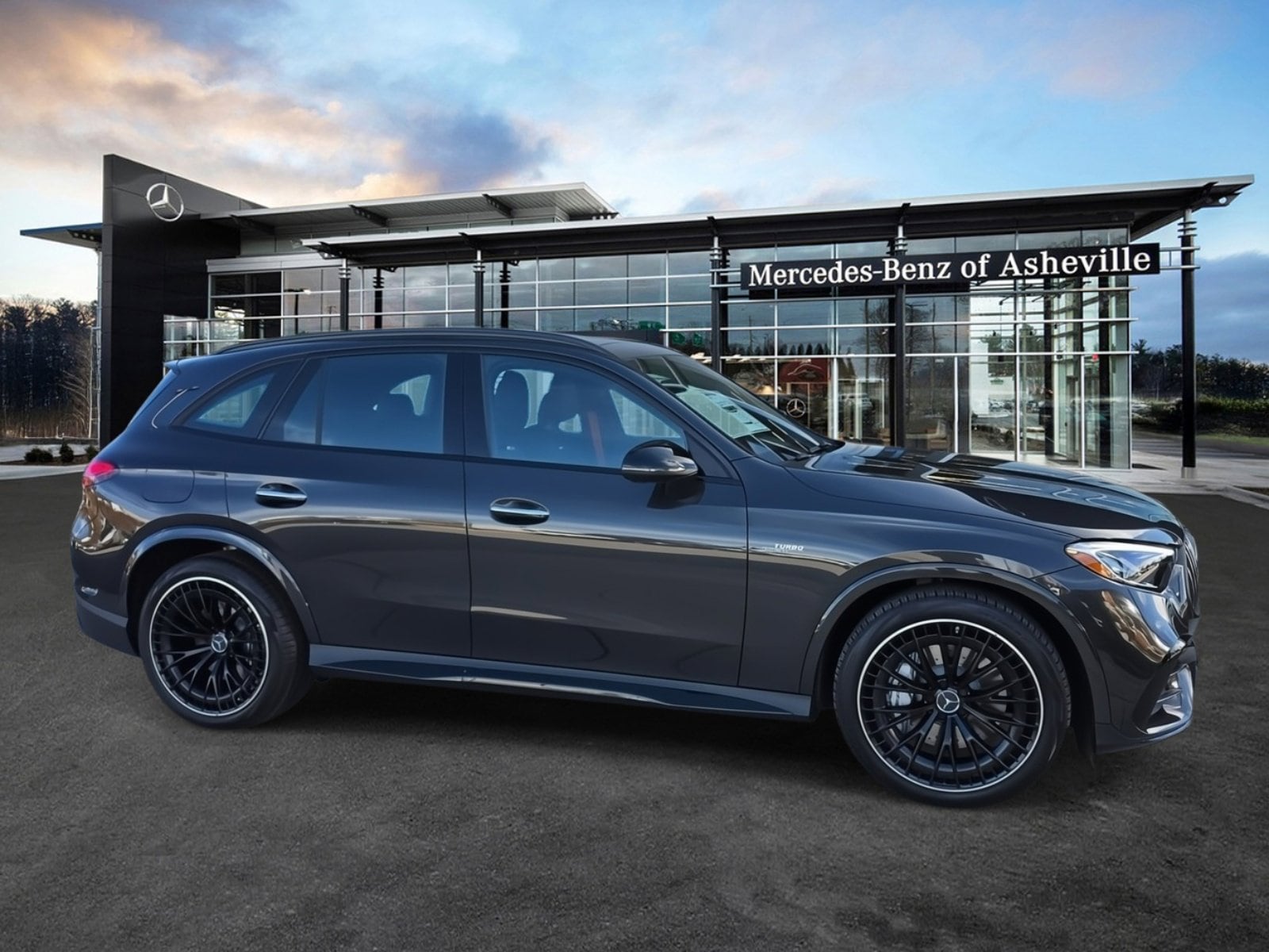 2026 Mercedes-Benz GLC