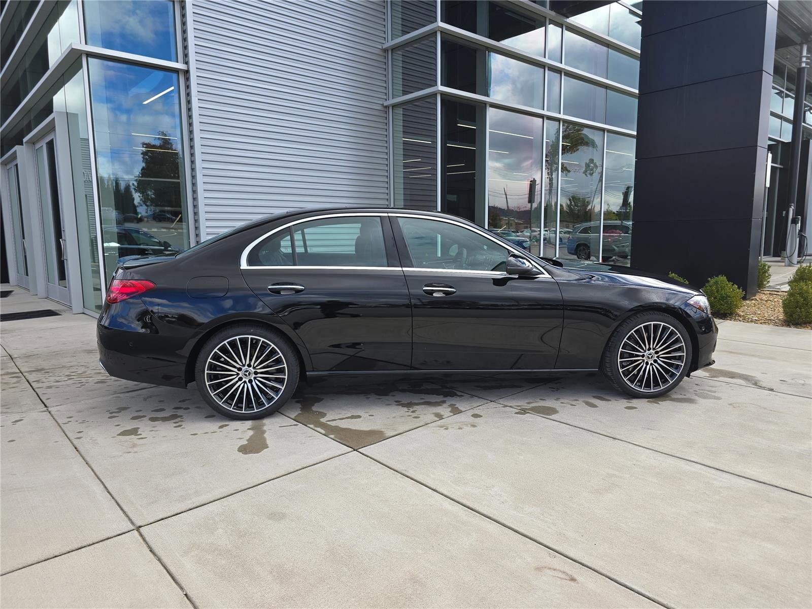 2026 Mercedes Benz C 300 4MATIC photo 2