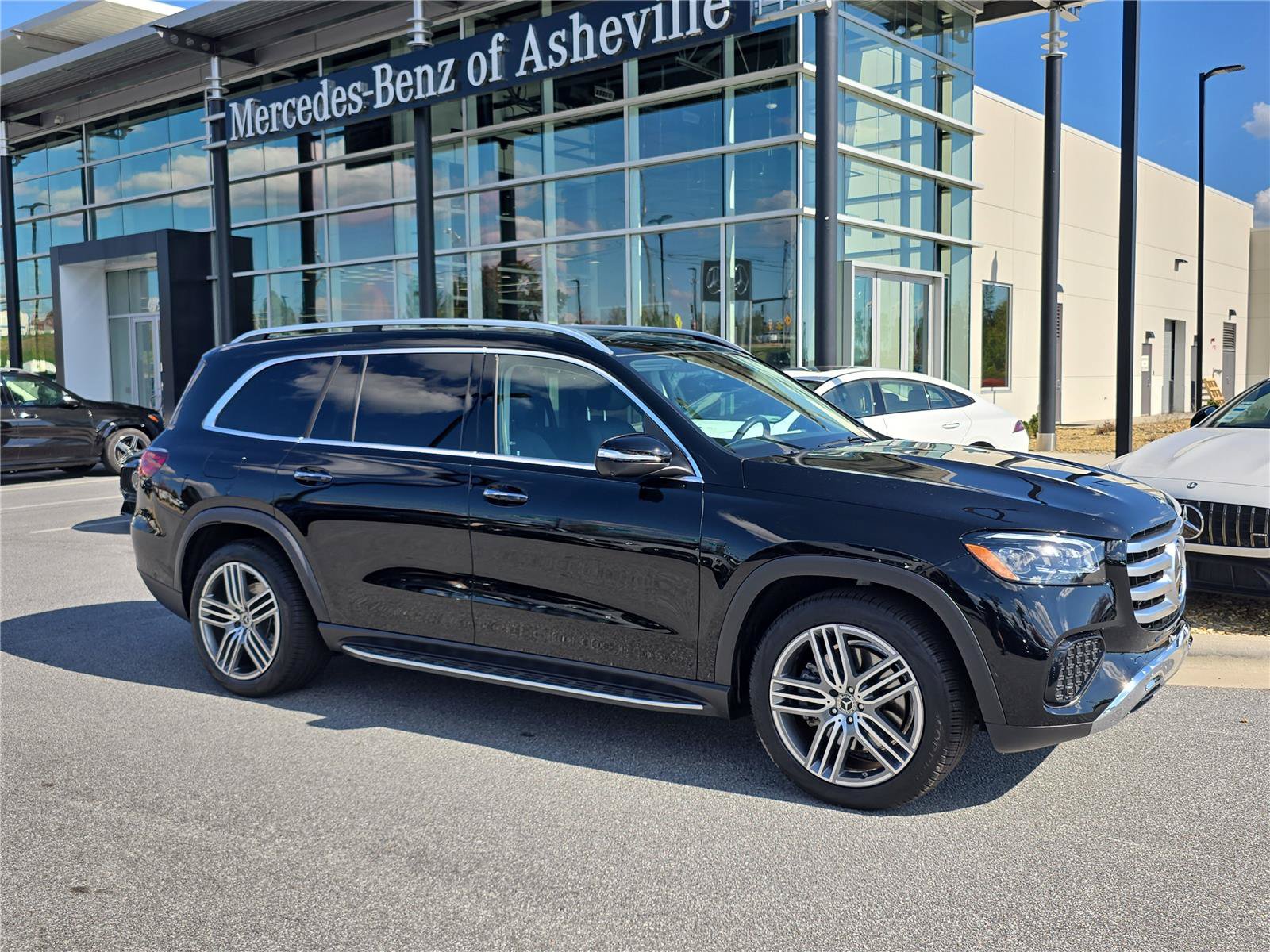 2026 Mercedes-Benz GLS Base