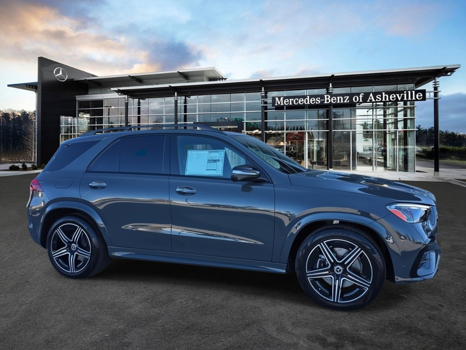 2026 Mercedes-Benz GLE GLE450's photo