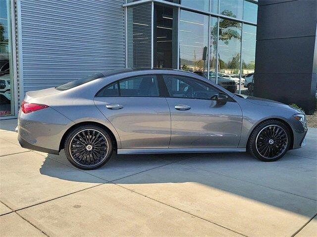 2025 Mercedes Benz CLA 250 4MATIC photo 2