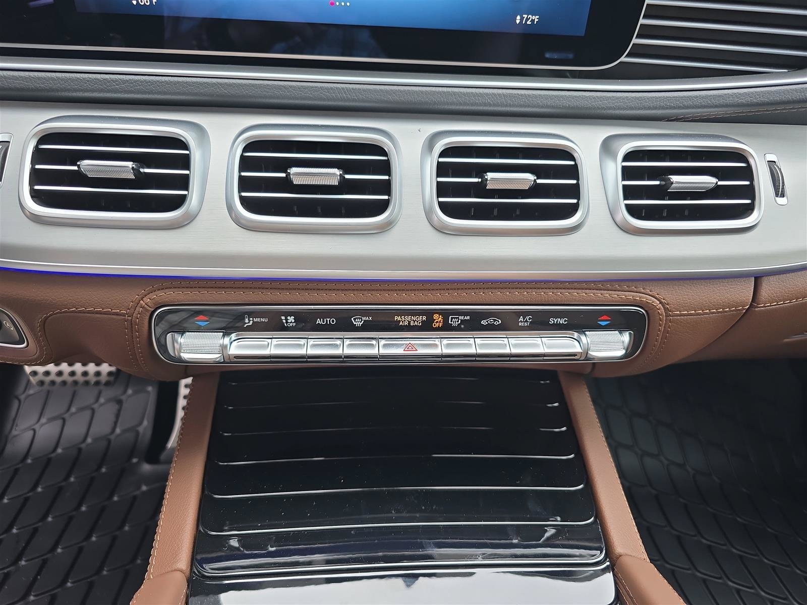 2025 Mercedes-Benz GLE AMG GLE 53 - Photo 32