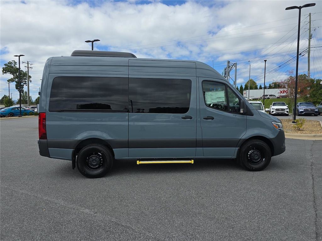 New 2025 Mercedes-Benz Sprinter 2500 Standard Roof 4-Cyl Diesel Van Passenger Van