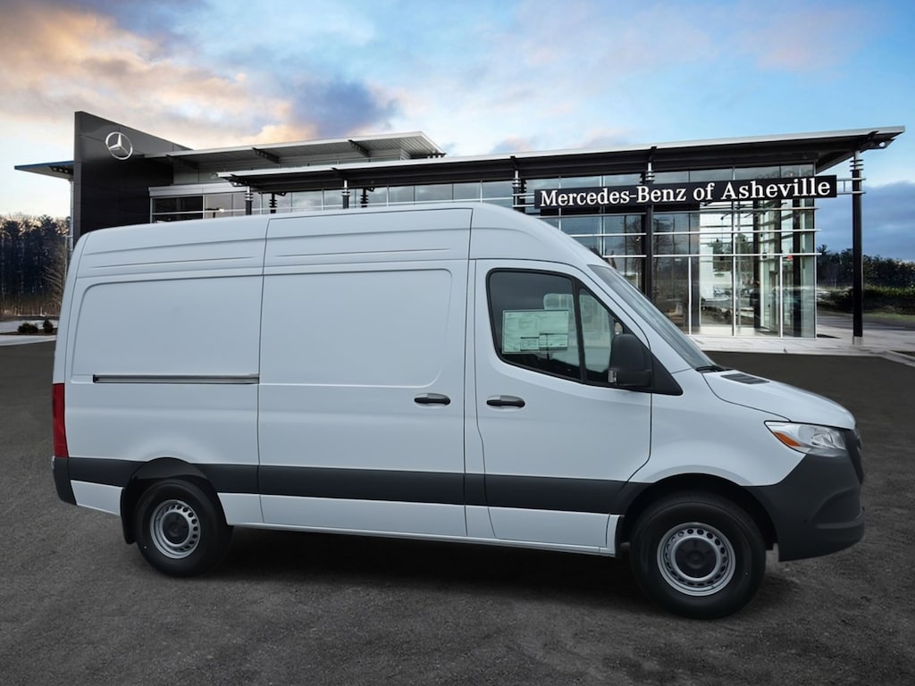 New 2025 Mercedes-Benz Sprinter 2500 Standard Roof 4-Cyl Diesel HO Van Cargo Van