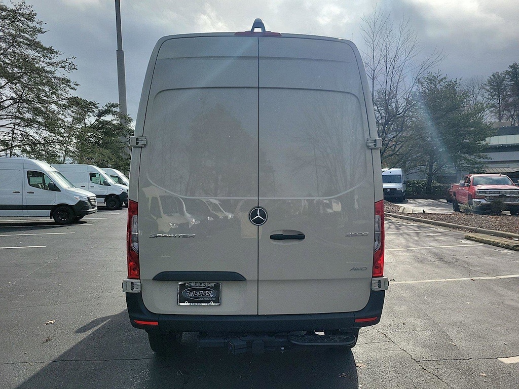 New 2025 Mercedes-Benz Sprinter 2500 Standard Roof 4-Cyl Diesel HO Van Cargo Van