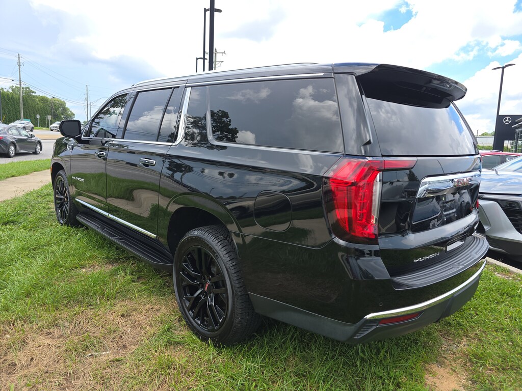 Used 2023 GMC Yukon XL SLT 4WD SLT