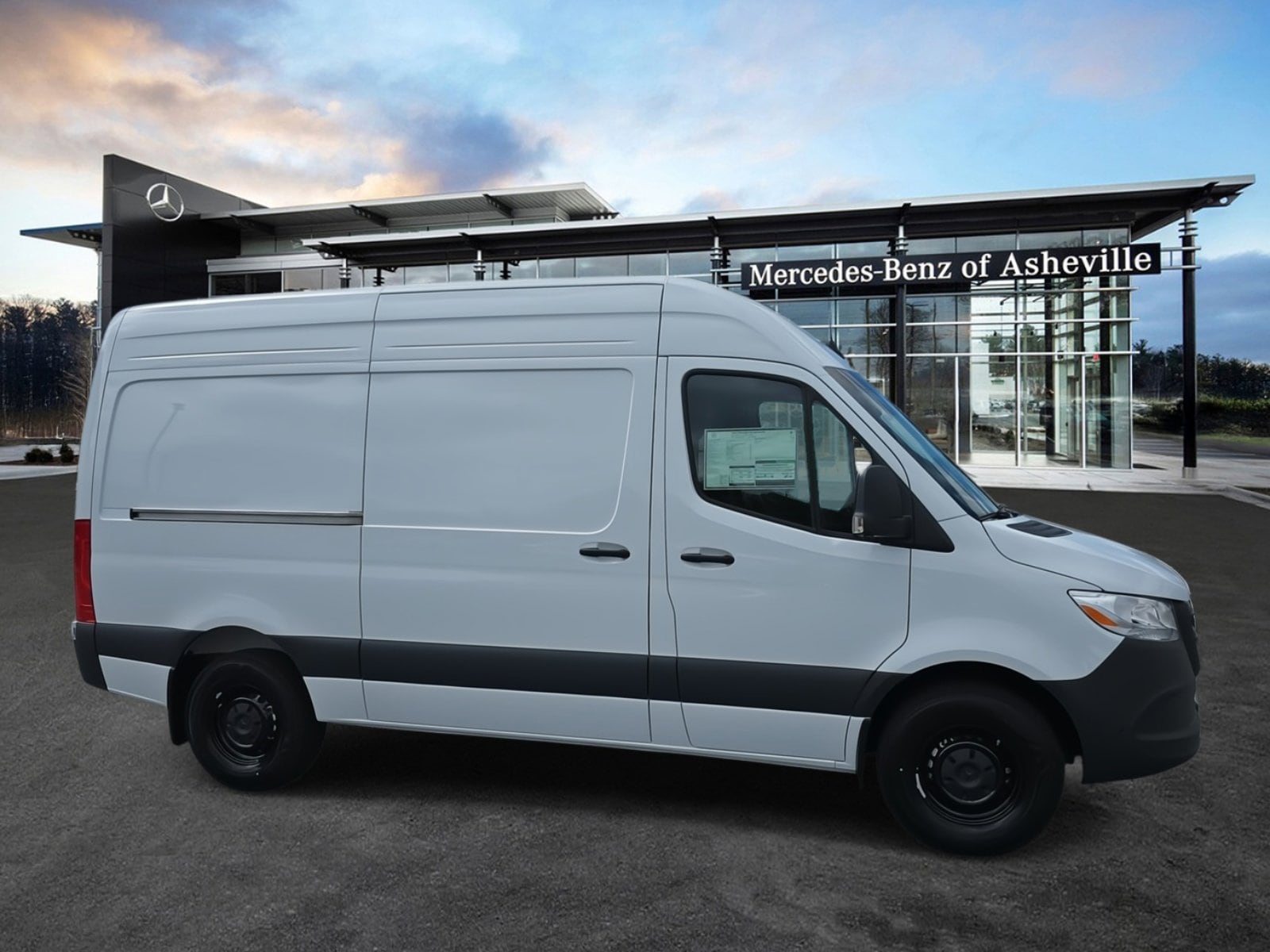 2026 Mercedes-Benz Sprinter Cargo Van Base's photo