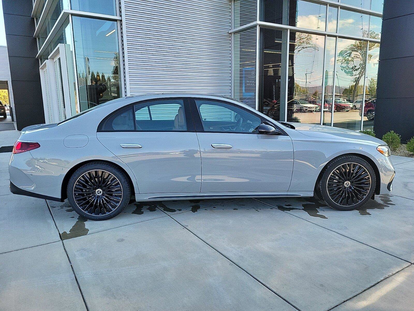 2025 Mercedes Benz E 350 4MATIC Sedan photo 2