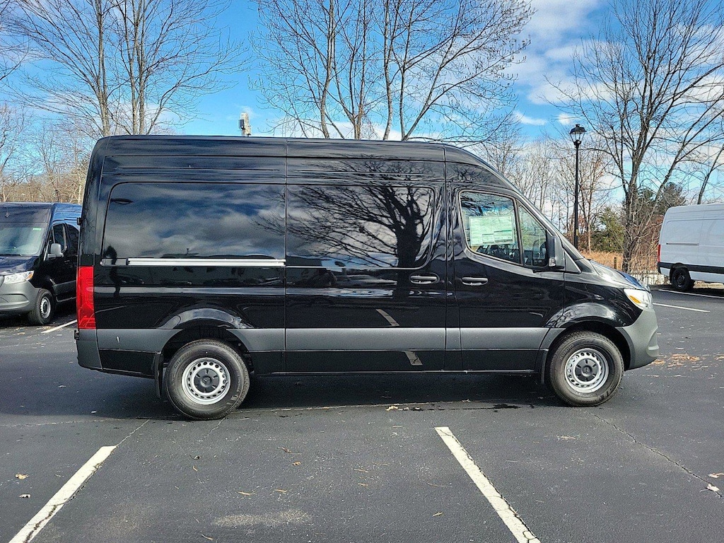 New 2025 Mercedes-Benz Sprinter 2500 Standard Roof 4-Cyl Diesel HO Van Cargo Van