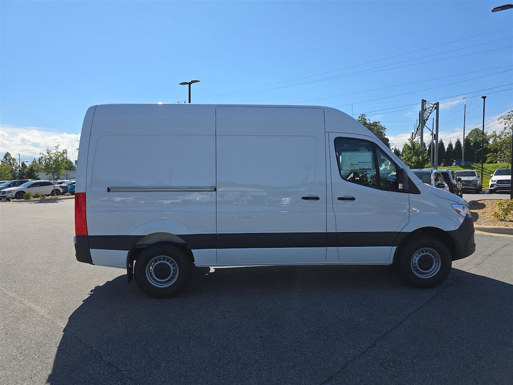 New 2025 Mercedes-Benz Sprinter 2500 Standard Roof 4-Cyl Diesel HO Van Cargo Van