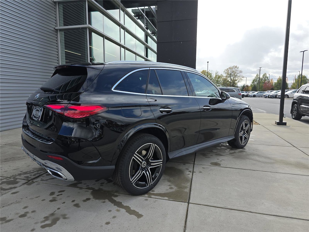 New 2026 Mercedes-Benz GLC 300 4MATIC SUV