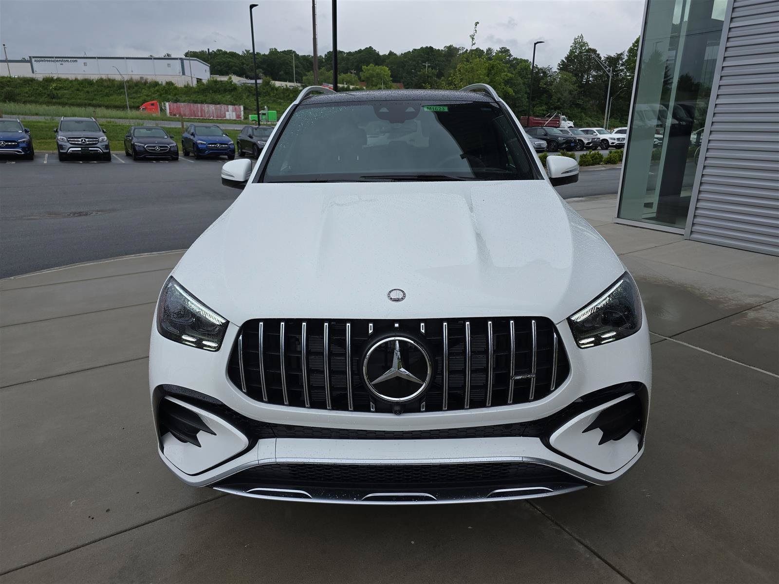 2025 Mercedes-Benz GLE AMG GLE 53 - Photo 11