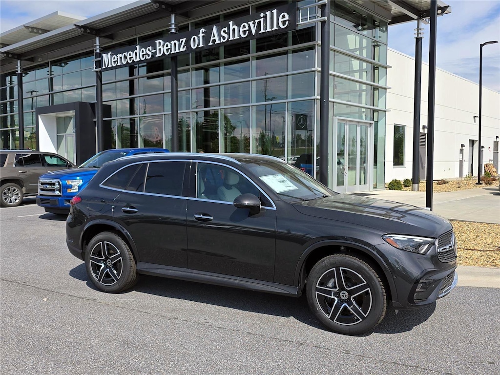 New 2026 Mercedes-Benz GLC 300 4MATIC SUV