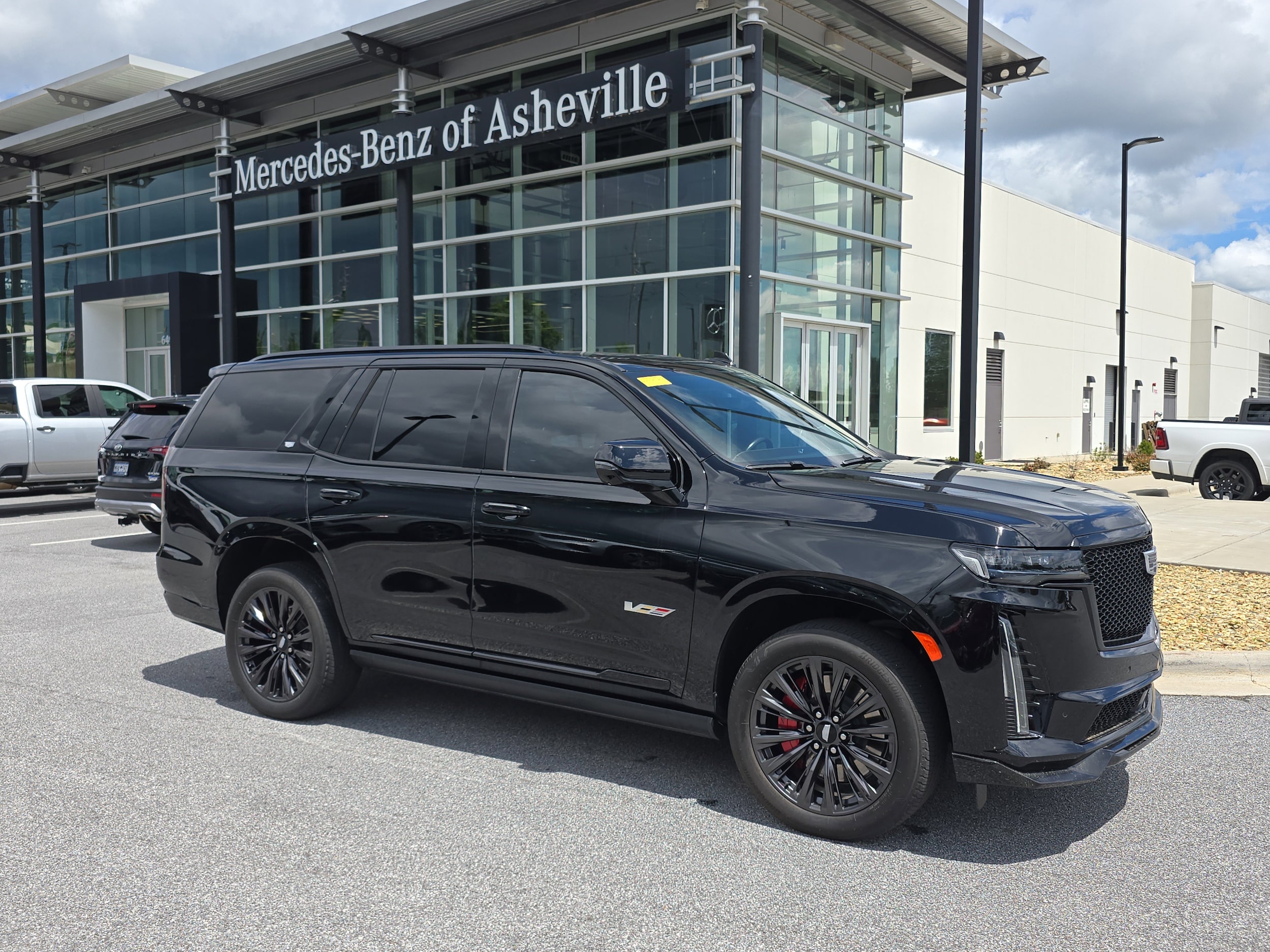 2023 Cadillac Escalade 4WD Escalade-V's photo