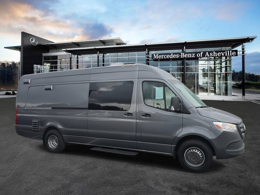 Used 2022 Mercedes-Benz Sprinter 4500 High Roof V6 4500 High Roof V6 170 Extended RWD