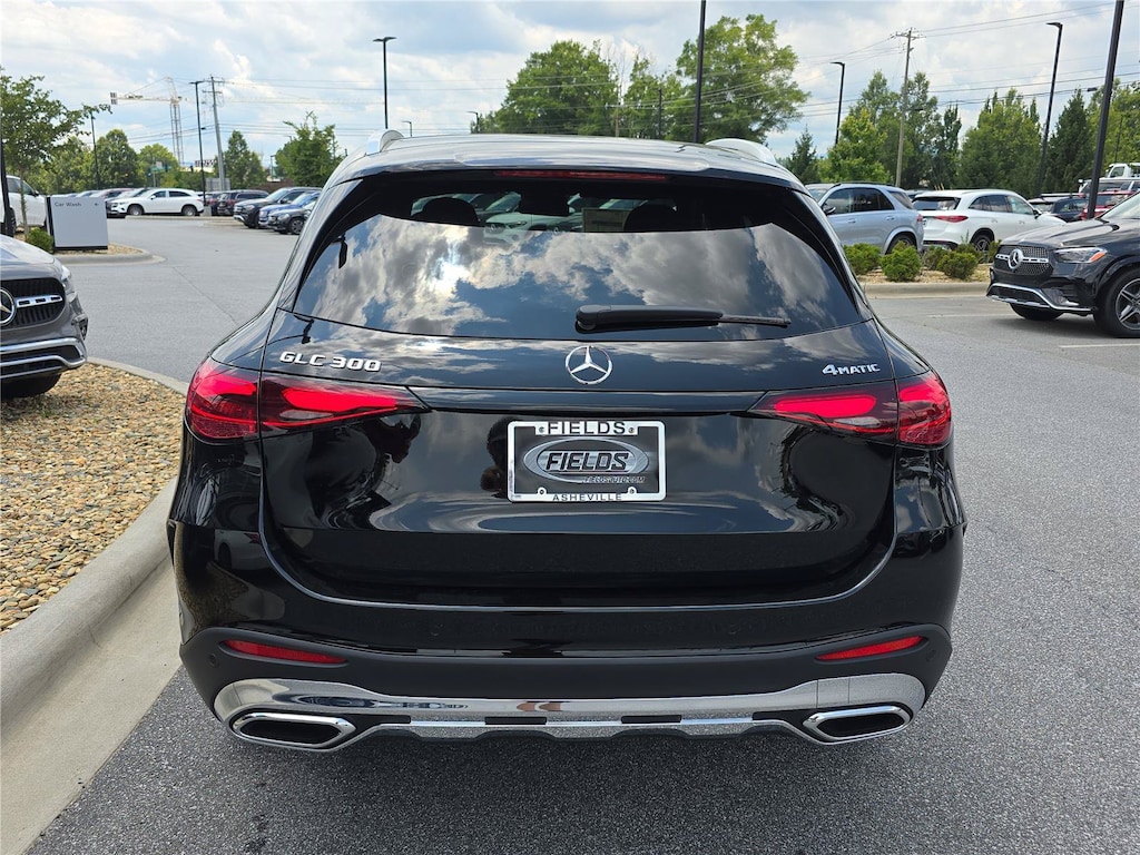 New 2026 Mercedes-Benz GLC 300 4MATIC SUV
