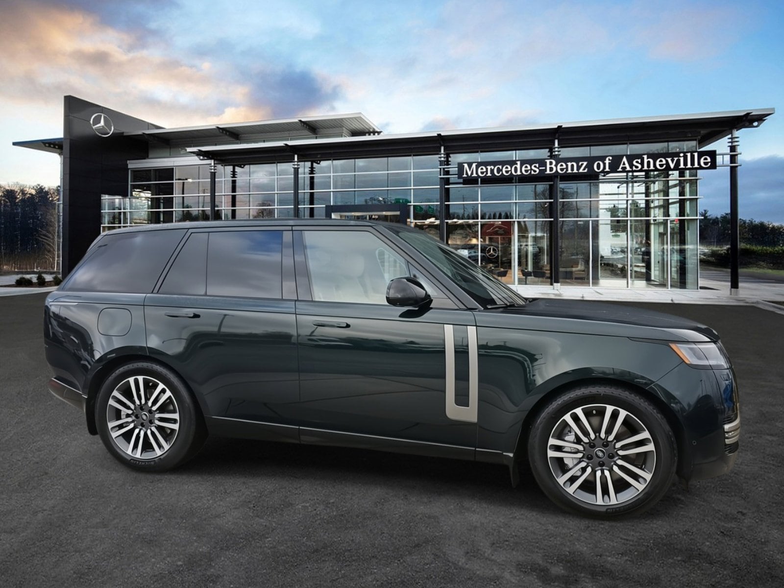 2024 Land Rover Range Rover SE