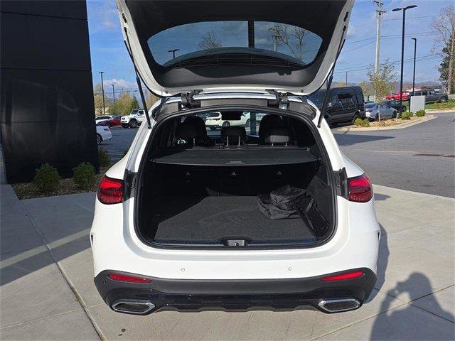 2025 Mercedes-Benz GLC Base - Photo 6