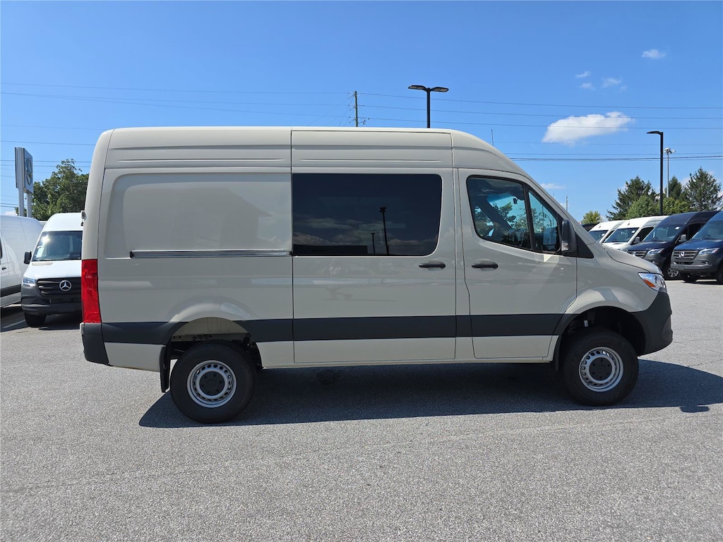 Used 2026 Mercedes-Benz Sprinter 2500 Standard Roof 4-Cyl Diesel HO 2500 Standard Roof I4 Diesel HO 144 AWD