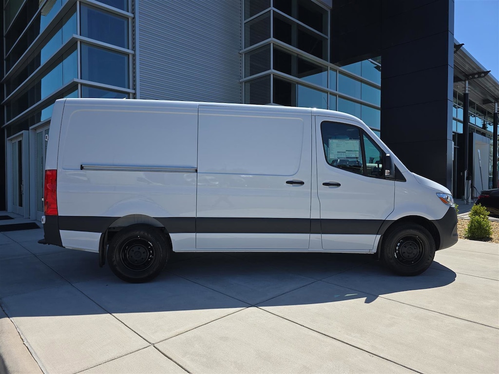New 2025 Mercedes-Benz Sprinter 2500 Standard Roof 4-Cyl Diesel HO Van Cargo Van