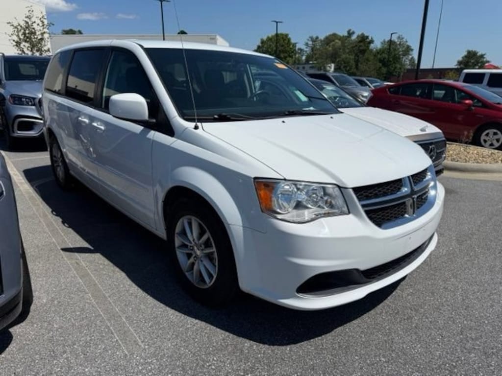 Used 2016 Dodge Grand Caravan SE Plus Wagon