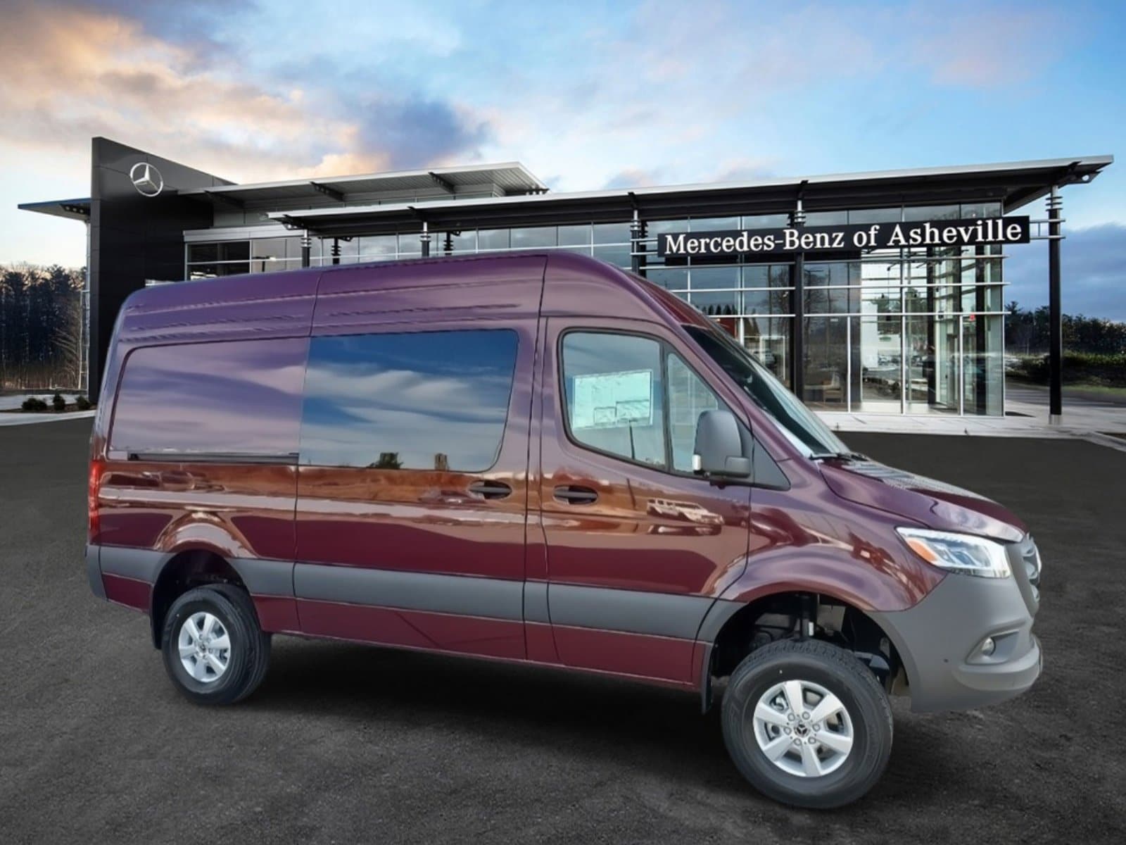 2026 Mercedes-Benz Sprinter Cargo Van Base's photo