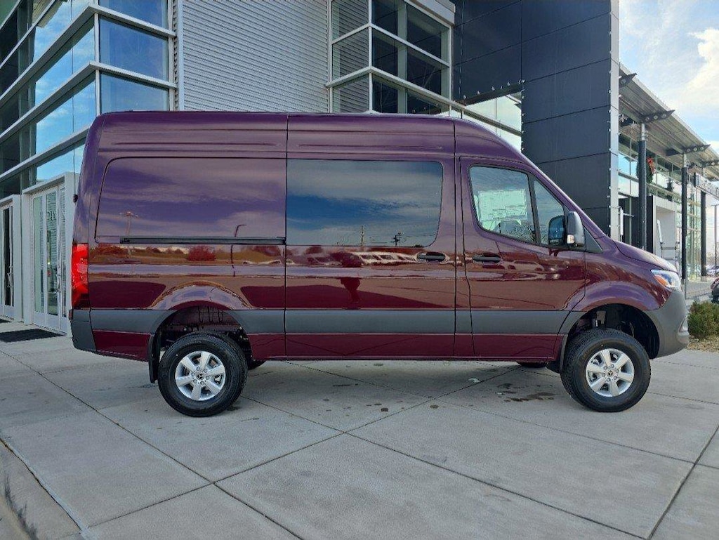 New 2026 Mercedes-Benz Sprinter 2500 Standard Roof 4-Cyl Diesel HO Van Cargo Van