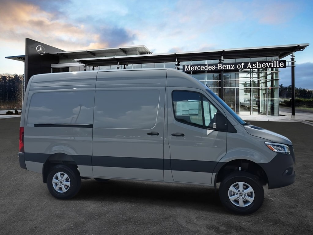 New 2025 Mercedes-Benz Sprinter 2500 Standard Roof 4-Cyl Diesel HO Van Cargo Van