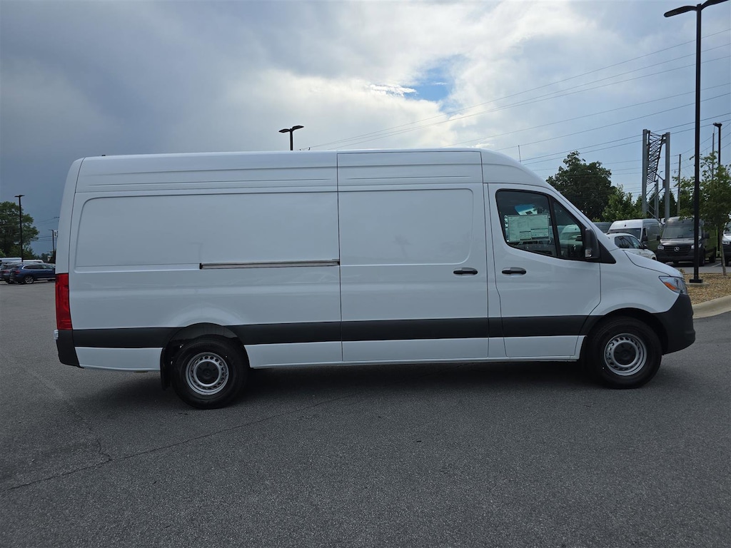 New 2025 Mercedes-Benz Sprinter 2500 High Roof 4-Cyl Diesel HO Van Cargo Van