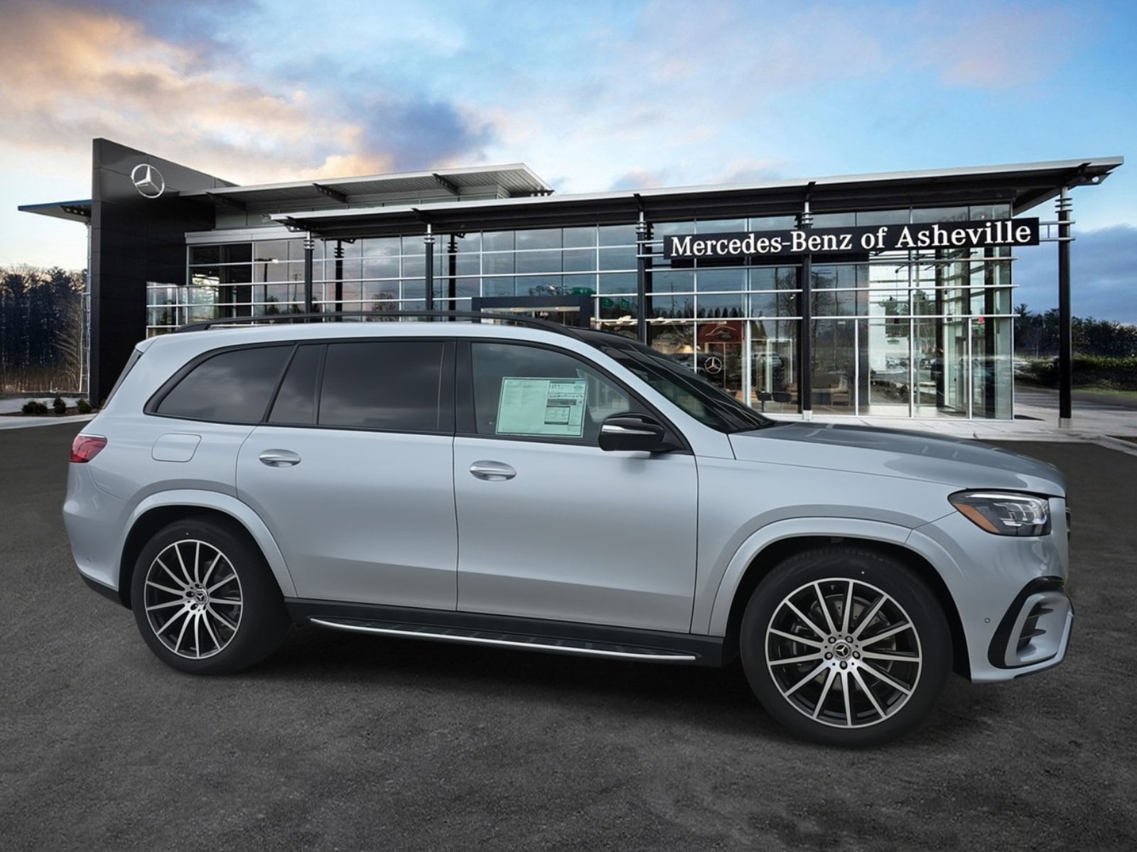 2026 Mercedes-Benz GLS Base's photo